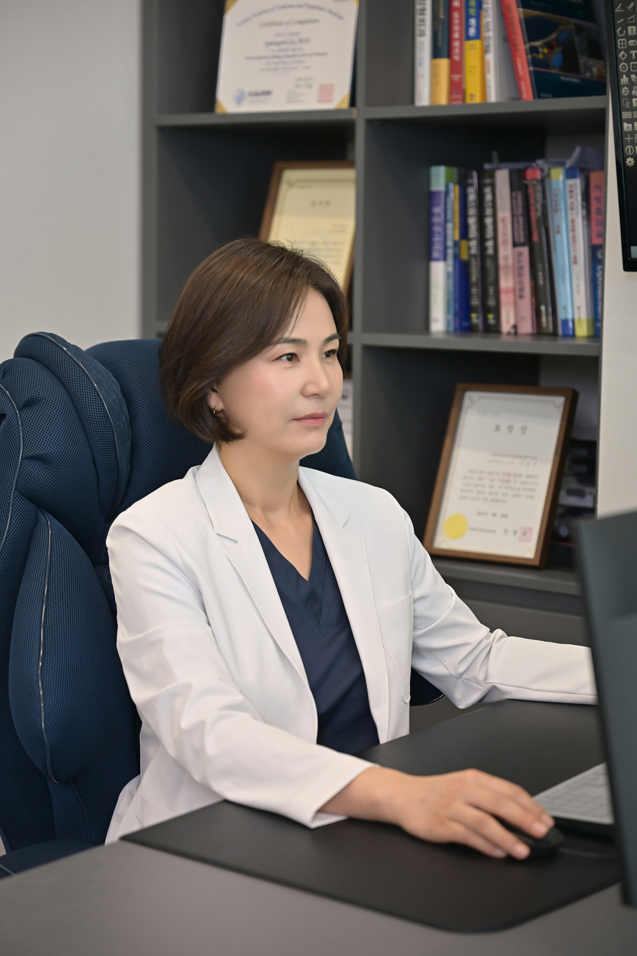 Lee Kyung Mi